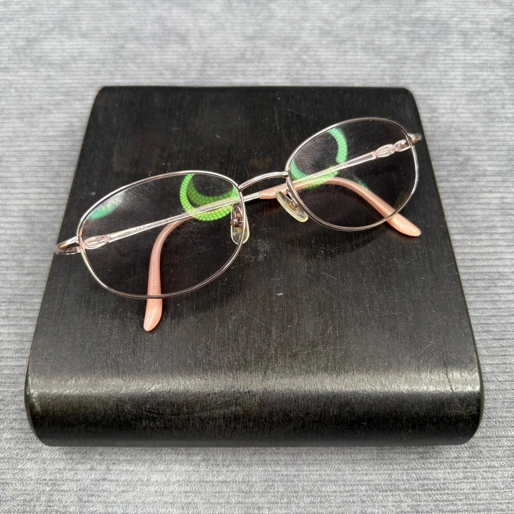 Seiko Titanium Eyeglasses Rose Gold Oval Frames T0143 53-17-140 Made in Japan